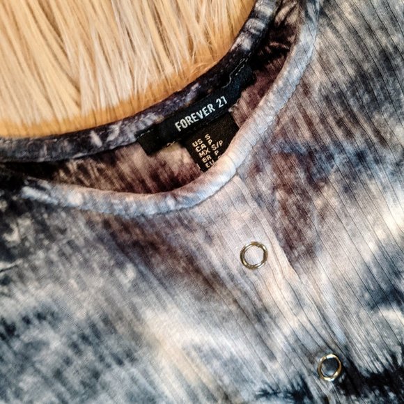 Forever 21 Sleeveless Tie-Dye Button Up Mini Dress - Picture 3 of 4